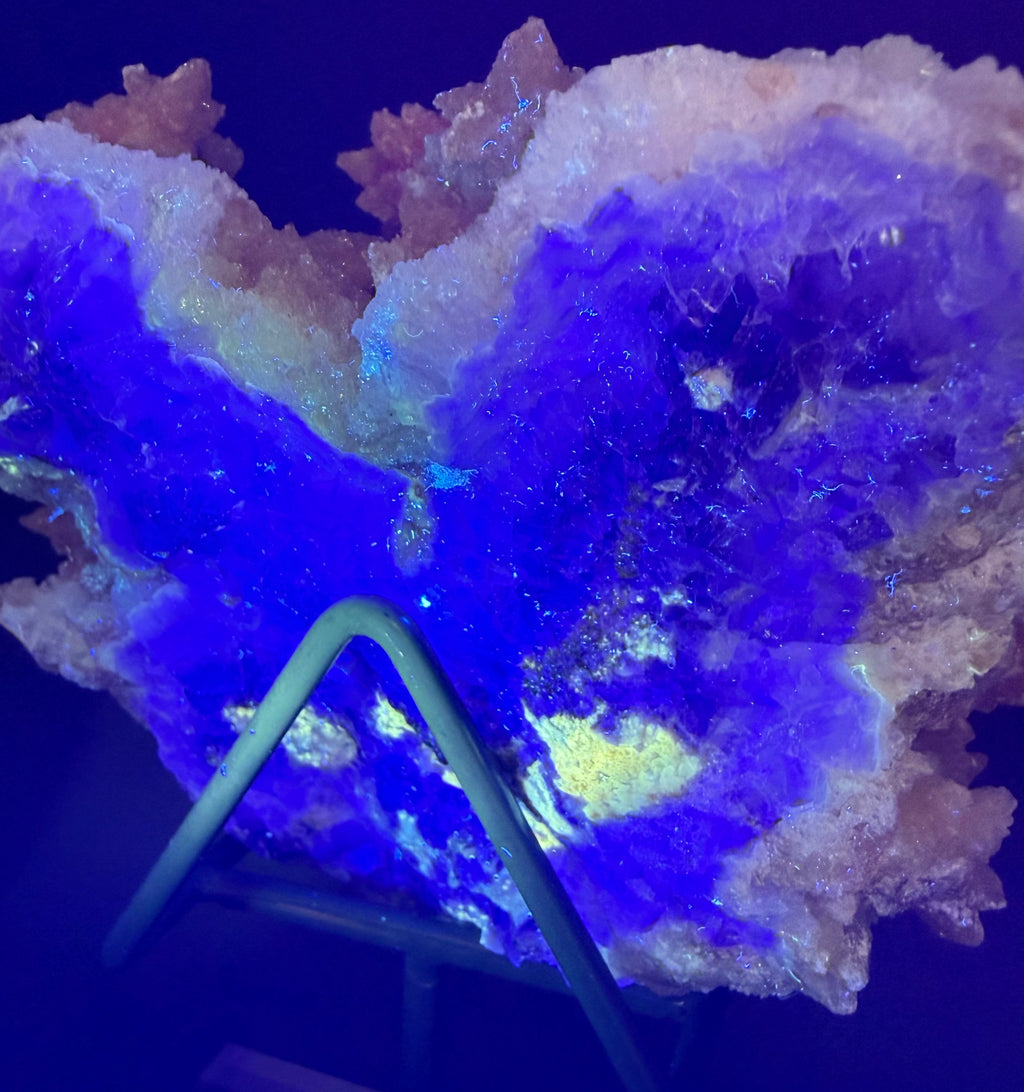 UV Reactive Calcite with Fluorite | Phosphorescent Specimen | Hubei, China