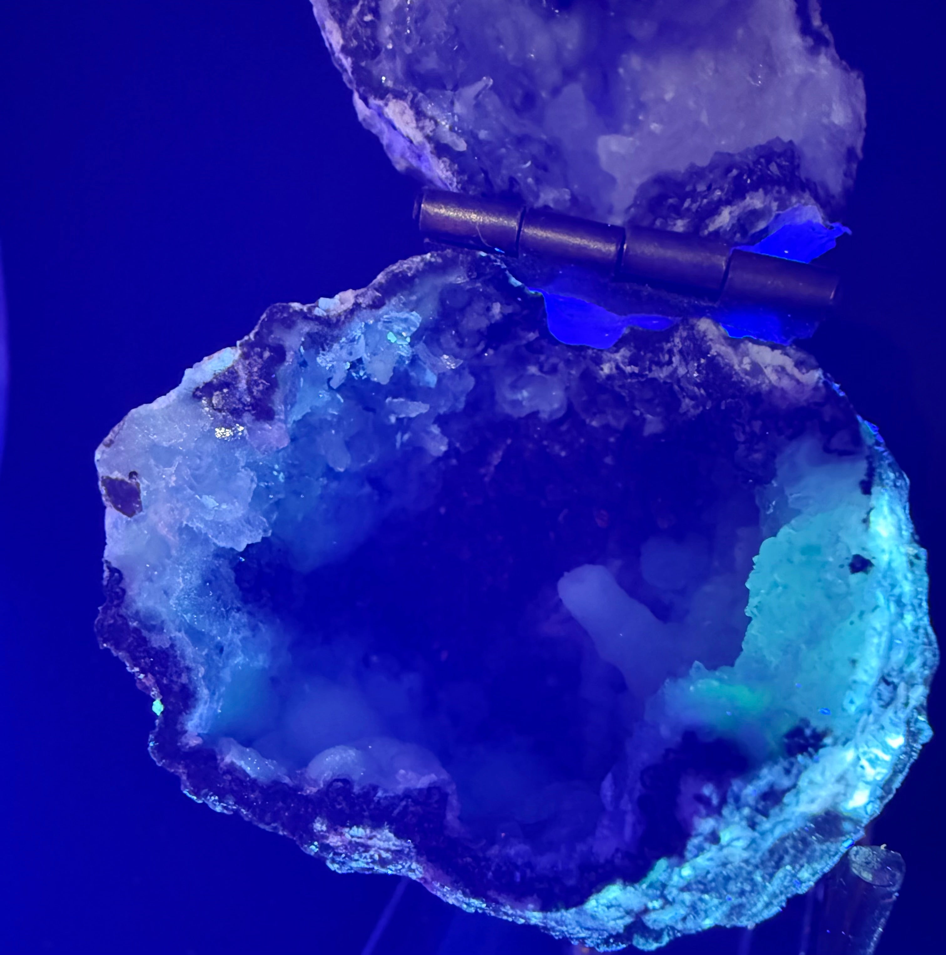 UV Reactive “Alien Agate” Geode | Hinged Display Specimen