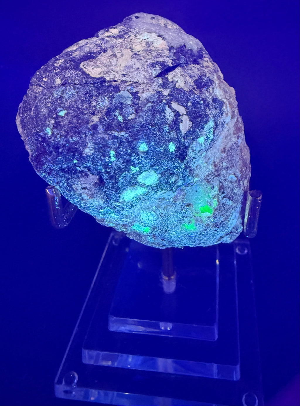 UV Reactive “Alien Agate” Geode | Hinged Display Specimen