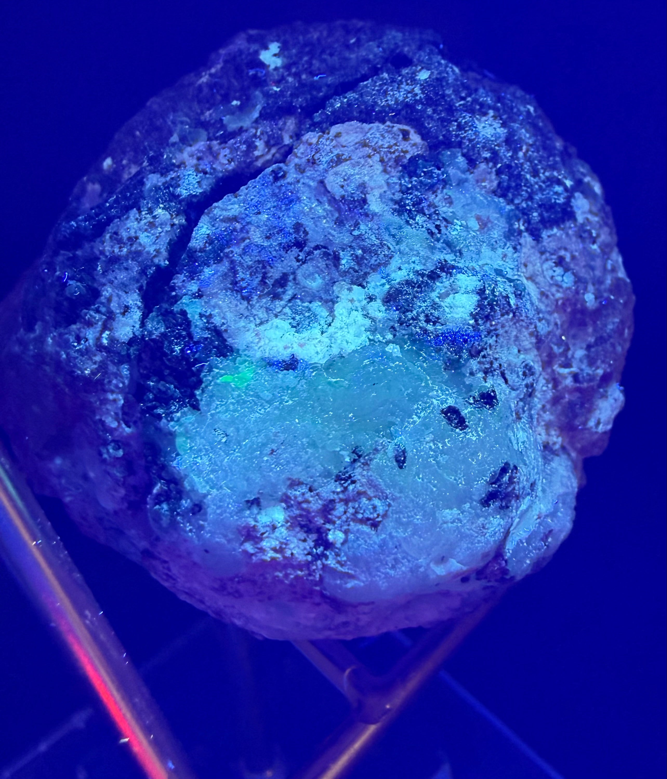 UV Reactive “Alien Agate” Geode | Hinged Display Specimen